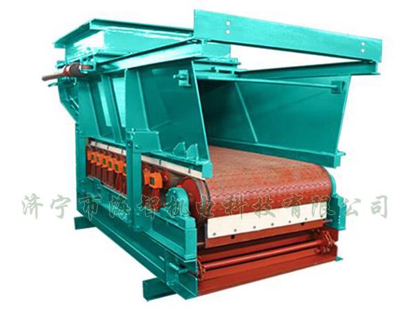 帶式（甲帶）給料機具有運行平穩(wěn)、節(jié)能、環(huán)保等優(yōu)點